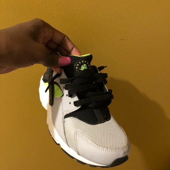 Nike huaraches Green size 7mens - Picture 2 of 3